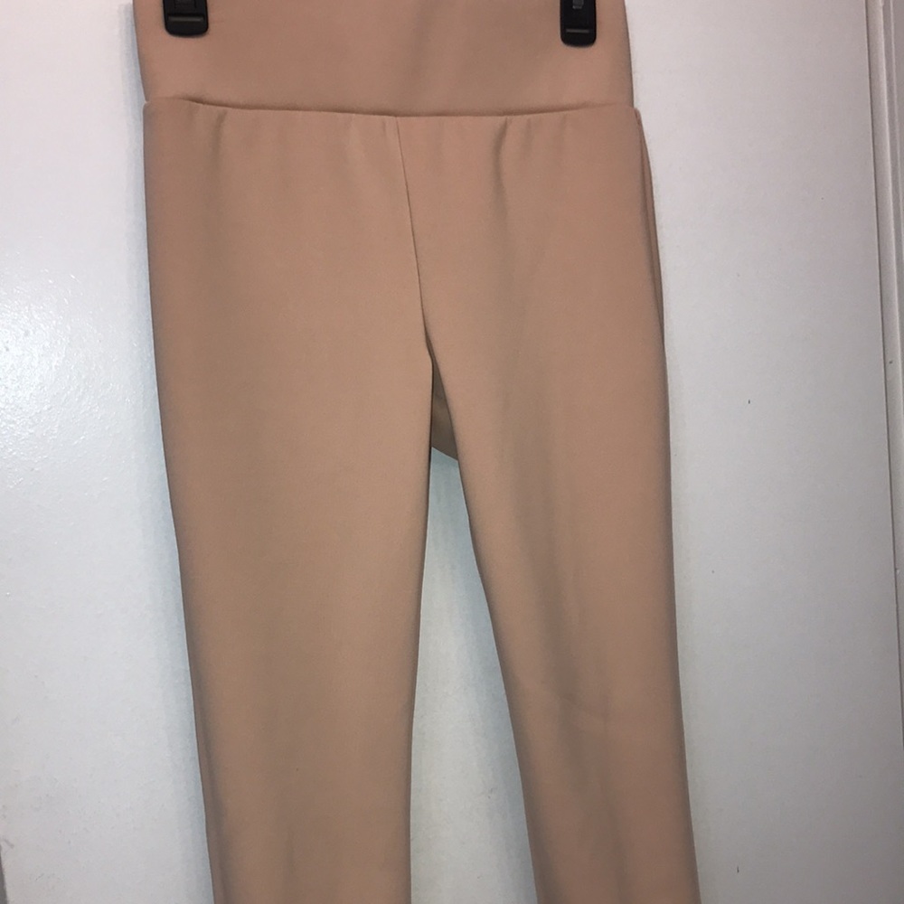 Moikana Capri pants M